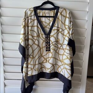Michael Kors Gold Chain-Print V-Neck Tunic with Black Trim l/xl